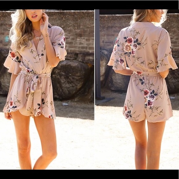 Flirty floral romper playsuit in tan!. - Picture 2 of 6